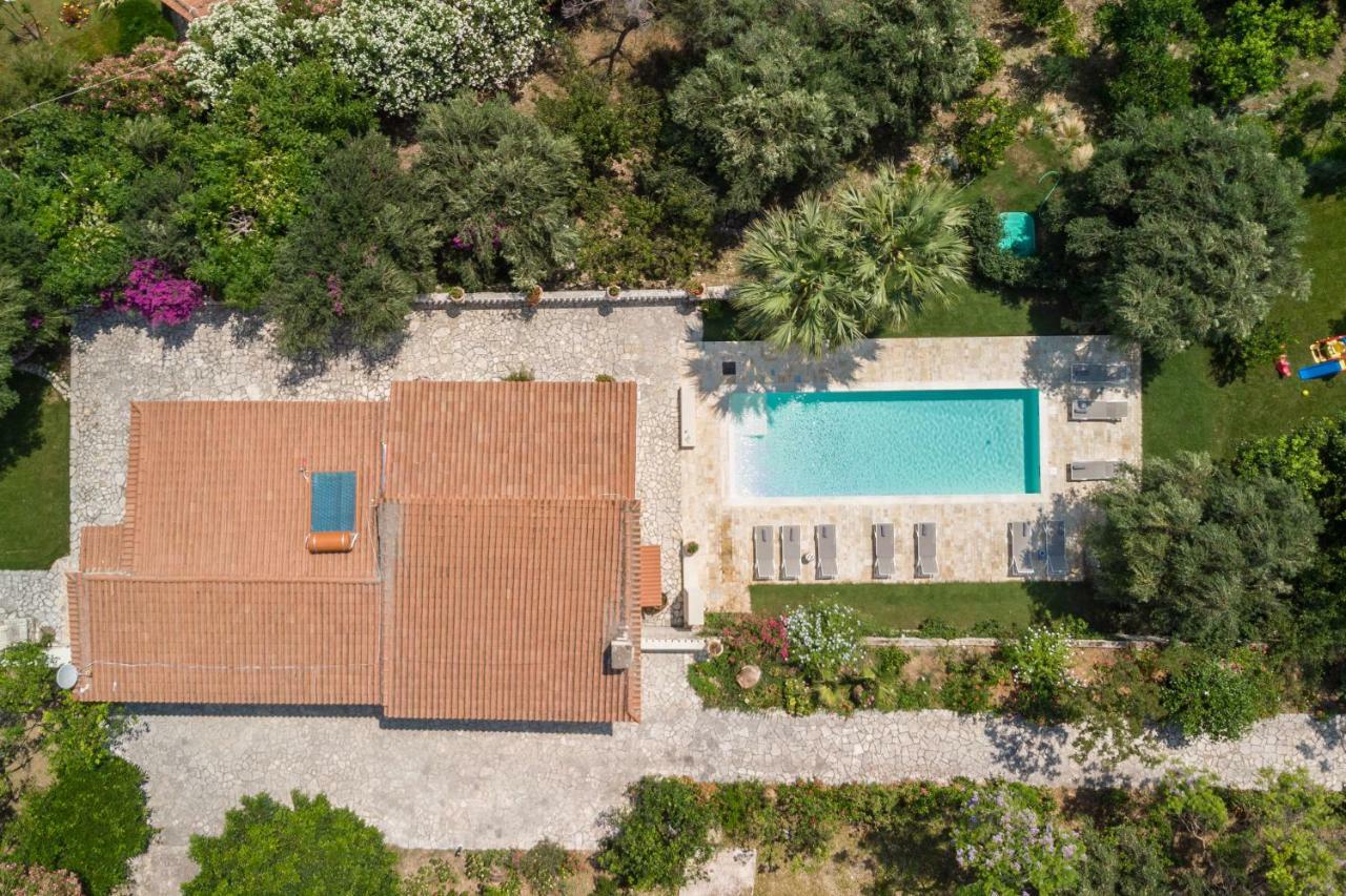 Ionian Garden Villas - Villa Pietra Беніцес Екстер'єр фото